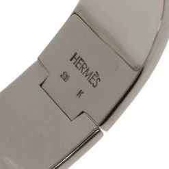 Hermes Clic Clac H Wide Red Enamel Palladium-Plated Bracelet For Women 14 Hermes Clic Clac H Wide Red Enamel Palladium-Plated Bracelet For Women -Deals Hermes Store luxury women hermes used accessories p44908 006