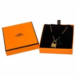 Hermes Hermès Gold Plated Black Leather Small O'Kelly Pendant Necklace For Women -Deals Hermes Store luxury women hermes used accessories p457317 009