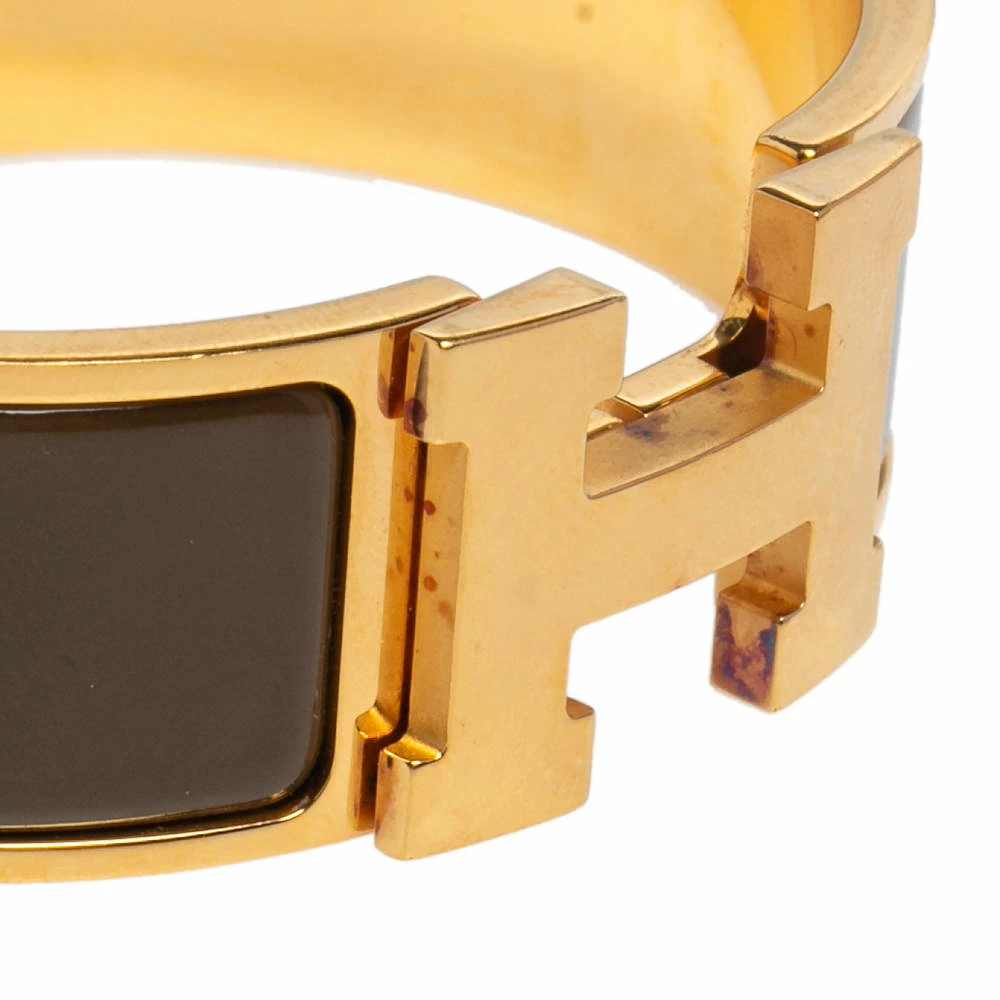 Hermes Hermès Clic Clac H Brown Enamel Gold Plated Wide Bracelet PM For Women 5 Hermes Hermès Clic Clac H Brown Enamel Gold Plated Wide Bracelet PM For Women - Image 3