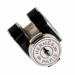 Hermes Hermès Pop H Black Lacquered Palladium Plated Stud Earrings For Women 12 Hermes Hermès Pop H Black Lacquered Palladium Plated Stud Earrings For Women -Deals Hermes Store luxury women hermes used accessories p479534 003