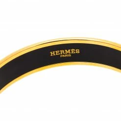 Hermes Hermès Caleche Coral Pink Enamel Gold Plated Bracelet For Women -Deals Hermes Store luxury women hermes used accessories p482354 008