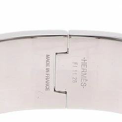 Hermes Black Enamel Palladium Plated Clic Clac H Bracelet PM For Women 16 Hermes Black Enamel Palladium Plated Clic Clac H Bracelet PM For Women -Deals Hermes Store luxury women hermes used accessories p529097 005