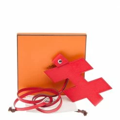 Hermes Rouge De Coeur Cherve Leather H Tag Phone Case For Women -Deals Hermes Store luxury women hermes used accessories p562422 001