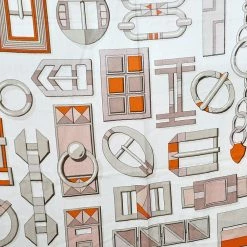 Hermes Hermés Cream Carre En Boucles Print Cashmere And Silk Shawl For Women -Deals Hermes Store luxury women hermes used accessories p566018 007