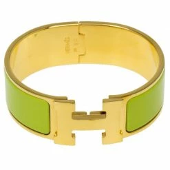 Hermes Clic Clac H Wide Green Enamel Gold Plated Bracelet For Women -Deals Hermes Store luxury women hermes used accessories p57087 0003