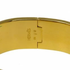 Hermes Clic Clac H Wide Green Enamel Gold Plated Bracelet For Women -Deals Hermes Store luxury women hermes used accessories p57087 0006