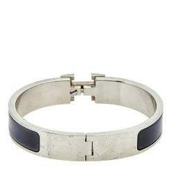 Hermes Clic H Narrow Grey Enamel Palladium Plated Bracelet PM For Women -Deals Hermes Store luxury women hermes used accessories p573584 007