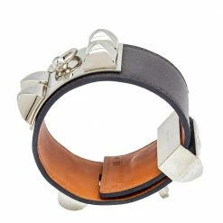 Hermes Hermès Collier De Chien Dark Brown Leather Cuff Bracelet S For Women 13 Hermes Hermès Collier De Chien Dark Brown Leather Cuff Bracelet S For Women -Deals Hermes Store luxury women hermes used accessories p589396 005
