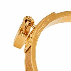 Hermes Courchevel Kelly Lock Cadena Gold Tone Metal Bracelet For Women -Deals Hermes Store luxury women hermes used accessories p599022 002