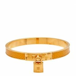 Hermes Courchevel Kelly Lock Cadena Gold Tone Metal Bracelet For Women