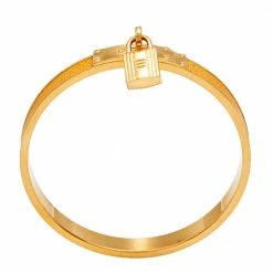 Hermes Courchevel Kelly Lock Cadena Gold Tone Metal Bracelet For Women -Deals Hermes Store luxury women hermes used accessories p599022 006