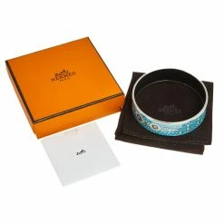 Hermes Hermès Print Enamel Palladium Plated Wide Bangle Bracelet For Women -Deals Hermes Store luxury women hermes used accessories p608344 001