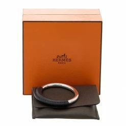 Hermes Hermès 2011 Artisan Contemporain Depuis 1837 Sterling Silver Multipurpose Ring For Women 15 Hermes Hermès 2011 Artisan Contemporain Depuis 1837 Sterling Silver Multipurpose Ring For Women -Deals Hermes Store luxury women hermes used accessories p614018 007