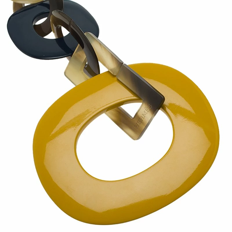 Hermes Duncan Buffalo Horn And Lacquered Wood Necklace For Women 6 Hermes Duncan Buffalo Horn And Lacquered Wood Necklace For Women - Image 4