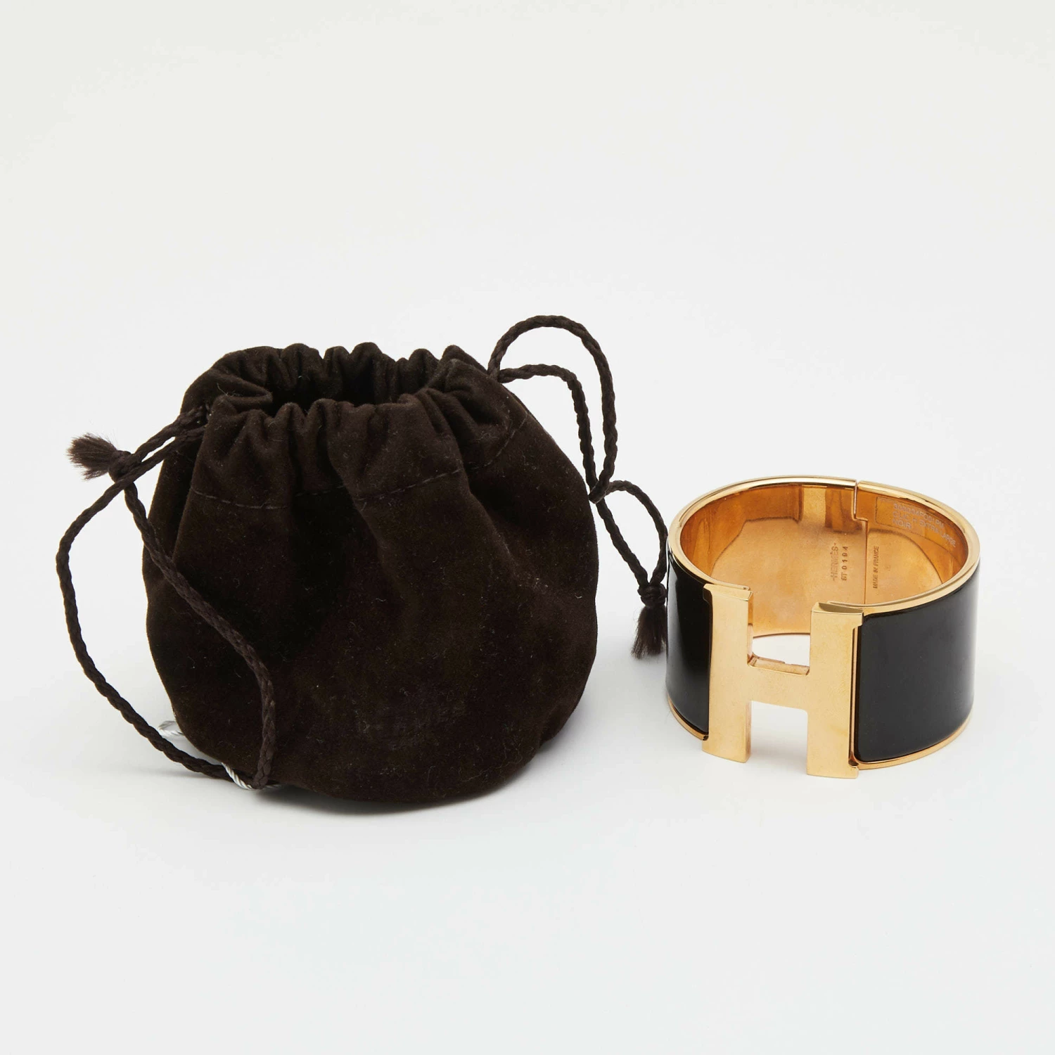 Hermes Hermès Clic Clac H Black Enamel Gold Tone Metal Extra Wide Bracelet For Women 7 Hermes Hermès Clic Clac H Black Enamel Gold Tone Metal Extra Wide Bracelet For Women - Image 5