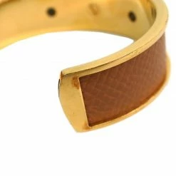 Hermes Kelly Couchevel Leather Gold Plated Cuff Bracelet For Women -Deals Hermes Store luxury women hermes used accessories p65884 005
