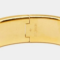 Hermes Hermès Clic Clac H White Enamel Gold Plated Wide Bracelet For Women -Deals Hermes Store luxury women hermes used accessories p661788 002