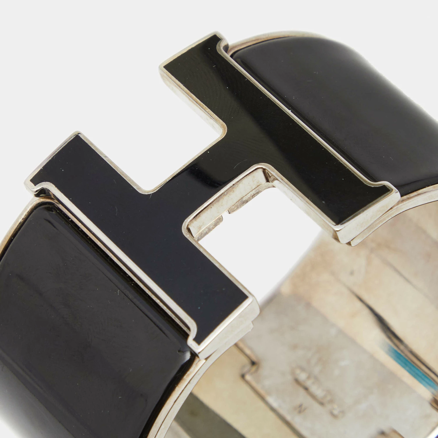 Hermes Clic Clac H Black Enamel Palladium Plated Extra Wide Bracelet For Women 4 Hermes Clic Clac H Black Enamel Palladium Plated Extra Wide Bracelet For Women - Image 2