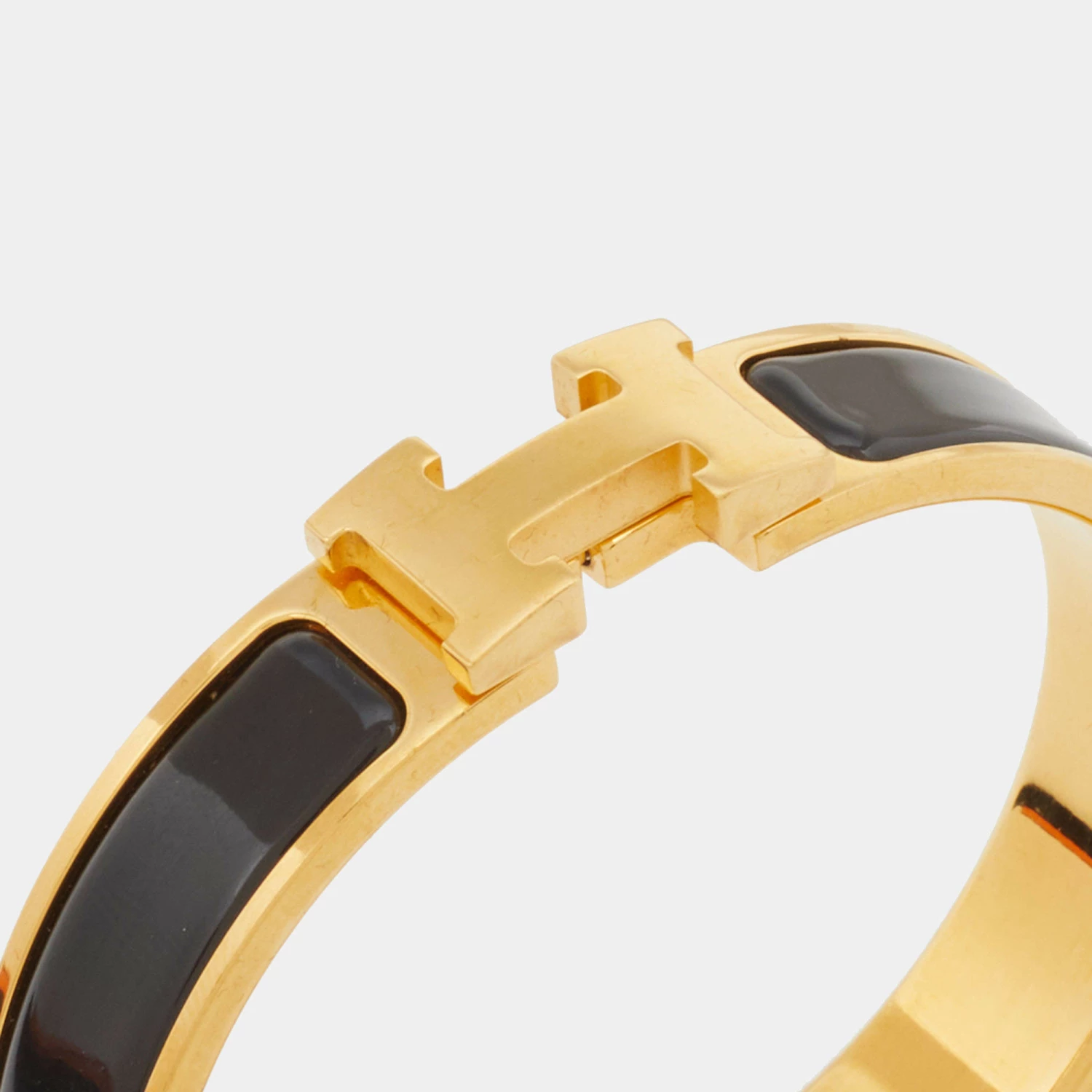 Hermes Hermès Clic H Black Enamel Gold Plated Narrow Bracelet For Women 4 Hermes Hermès Clic H Black Enamel Gold Plated Narrow Bracelet For Women - Image 2