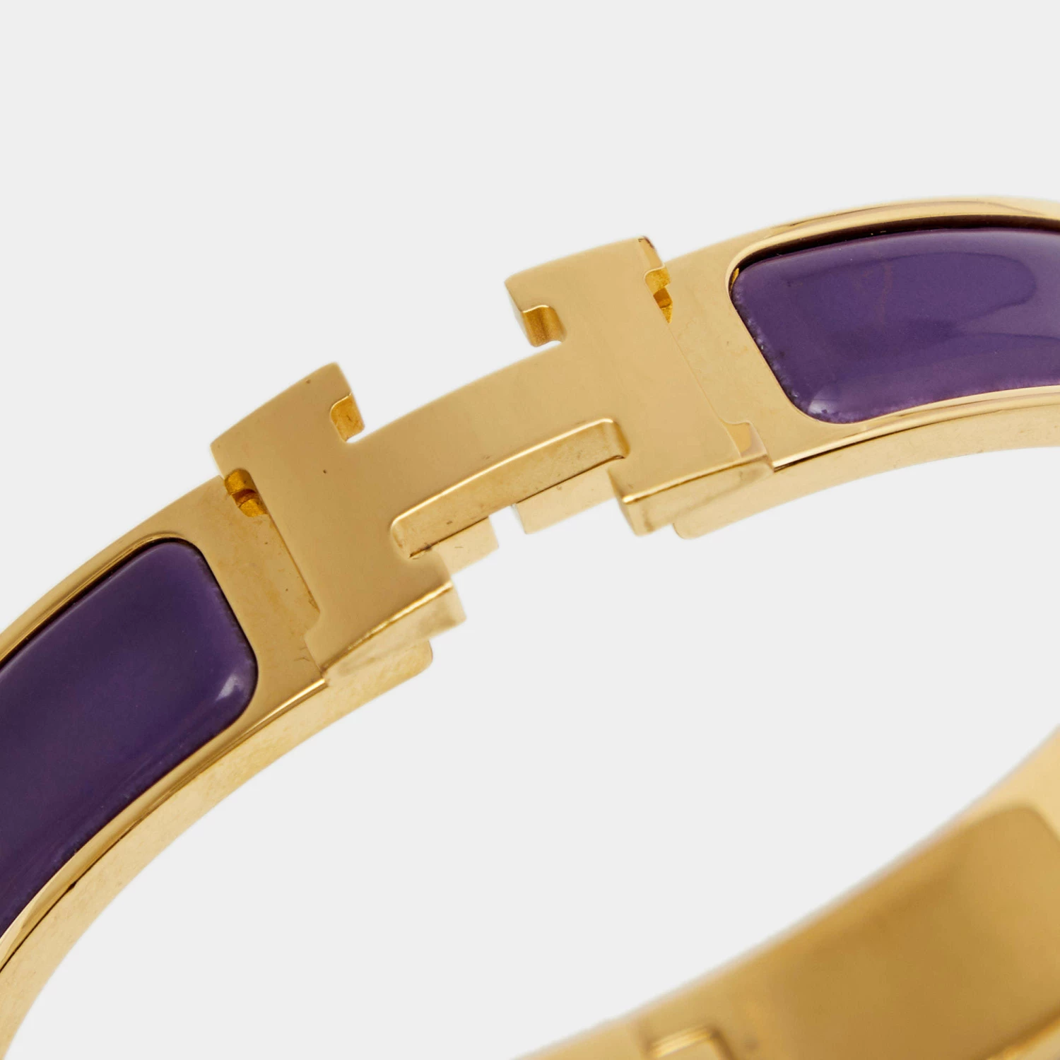 Hermes Hermès Clic H Purple Enamel Gold Plated Narrow Bracelet For Women 4 Hermes Hermès Clic H Purple Enamel Gold Plated Narrow Bracelet For Women - Image 2