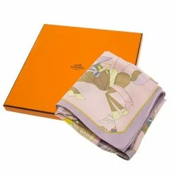 Hermes Pink Un Amour De Cheval By Saw Keng Vintage Silk Square Scarf For Women -Deals Hermes Store luxury women hermes used accessories p80260 005