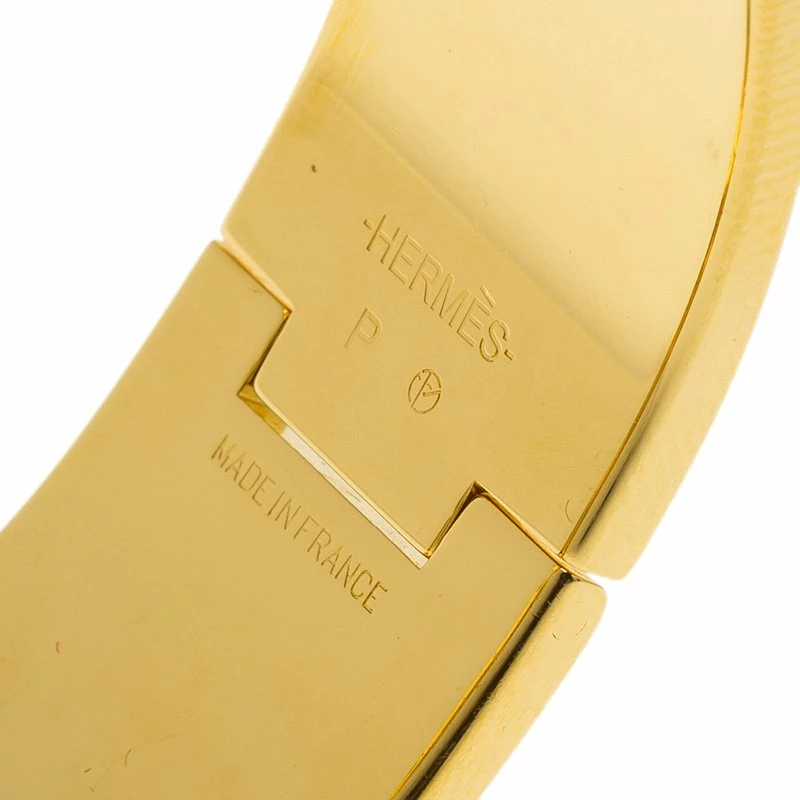Hermes Clic Clac H White Enamel Gold Plated Wide Bracelet PM For Women 6 Hermes Clic Clac H White Enamel Gold Plated Wide Bracelet PM For Women - Image 4