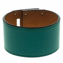 Hermes Kelly Dog Green Leather Palladium Plated Wide Bracelet For Women 15 Hermes Kelly Dog Green Leather Palladium Plated Wide Bracelet For Women -Deals Hermes Store luxury women hermes used accessories p98321 006
