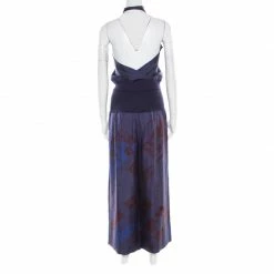 Hermes Dark Blue Pavois Flag Print Silk Halter Top And Trousers Set M For Women 12 Hermes Dark Blue Pavois Flag Print Silk Halter Top And Trousers Set M For Women -Deals Hermes Store luxury women hermes used clothes p181785 003