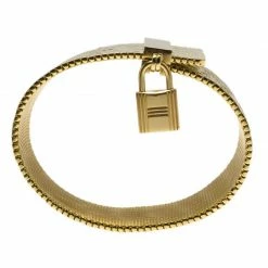 Hermes Croc Embossed Milanese Link And Padlock 18k Yellow Gold Wide Cuff Bracelet For Women -Deals Hermes Store luxury women hermes used fine jewelry p86742 0004