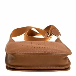 Hermes Marron Togo Leather Evelyne III PM Bag For Women 19 Hermes Marron Togo Leather Evelyne III PM Bag For Women -Deals Hermes Store luxury women hermes used handbags p147171 006