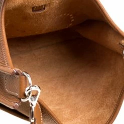 Hermes Marron Togo Leather Evelyne III PM Bag For Women 20 Hermes Marron Togo Leather Evelyne III PM Bag For Women -Deals Hermes Store luxury women hermes used handbags p147171 007