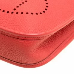Hermes Rouge Moyen Togo Leather Evelyne TPM Bag For Women -Deals Hermes Store luxury women hermes used handbags p157710 012