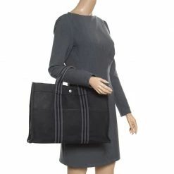 Hermes Black Canvas Fourre Tout Tote For Women -Deals Hermes Store luxury women hermes used handbags p160281 0002