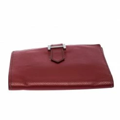 Hermes Hermès Red Leather Bearn Compact Wallet For Women -Deals Hermes Store luxury women hermes used handbags p255230 004