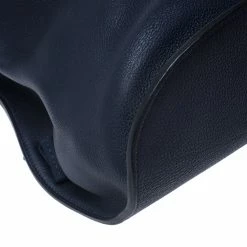 Hermes Blue Indigo Togo Leather Sherpa Backpack For Women -Deals Hermes Store luxury women hermes used handbags p273749 011