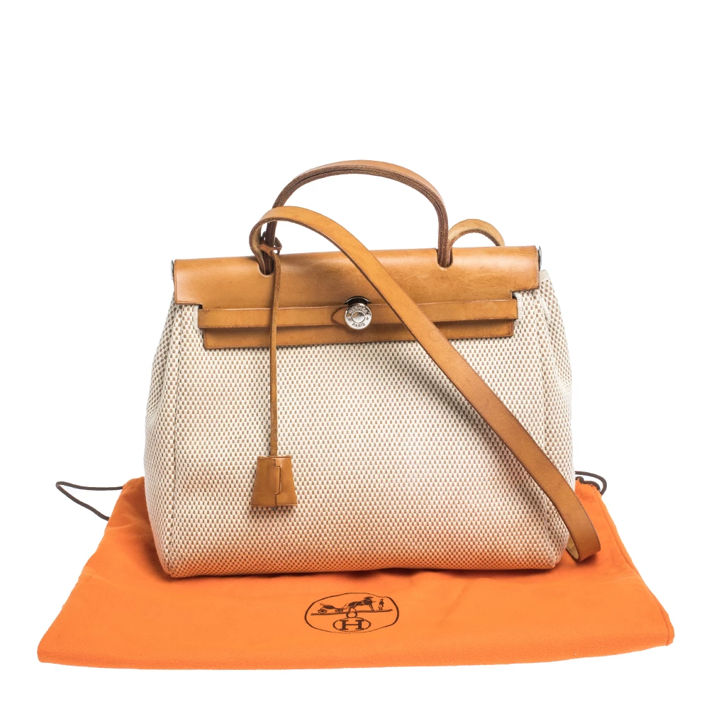 Hermes Beige/Natural Canvas And Leather 2 In 1 Herbag 31 For Women 18 Hermes Beige/Natural Canvas And Leather 2 In 1 Herbag 31 For Women - Image 16
