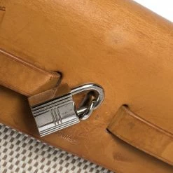 Hermes Beige/Natural Canvas And Leather 2 In 1 Herbag 31 For Women 27 Hermes Beige/Natural Canvas And Leather 2 In 1 Herbag 31 For Women -Deals Hermes Store luxury women hermes used handbags p296225 011