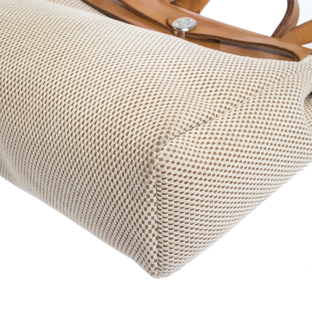 Hermes Beige/Natural Canvas And Leather 2 In 1 Herbag 31 For Women 20 Hermes Beige/Natural Canvas And Leather 2 In 1 Herbag 31 For Women - Image 18
