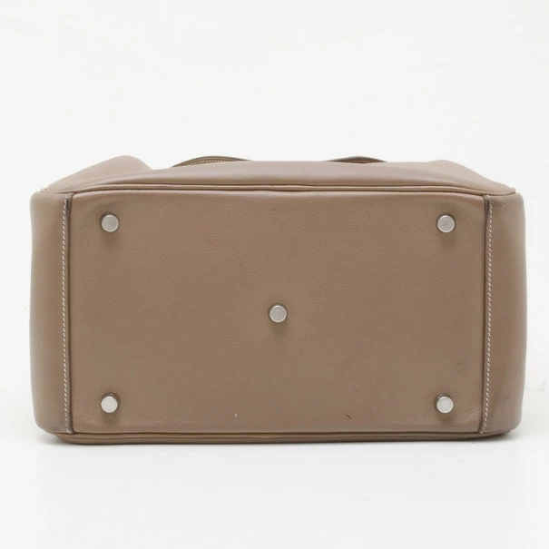 Hermes Grey Leather Lindy Shoulder Bag 30 CM For Women 8 Hermes Grey Leather Lindy Shoulder Bag 30 CM For Women - Image 6