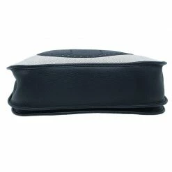 Hermes Beige And Black Clemence Leather GM Evelyne III Ucre Twill Messenger Bag For Women -Deals Hermes Store luxury women hermes used handbags p3814 005