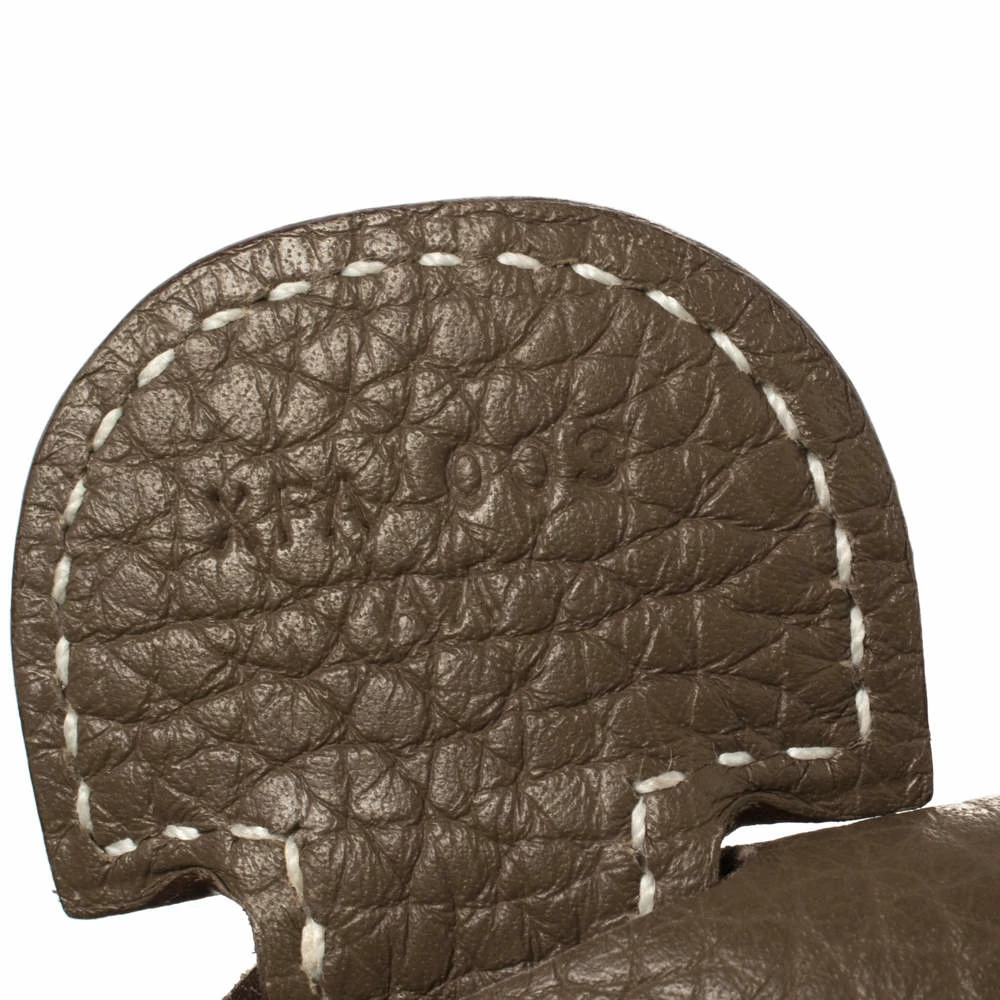 Hermes Etoupe Togo Leather Evelyne III GM Bag For Women 10 Hermes Etoupe Togo Leather Evelyne III GM Bag For Women - Image 8