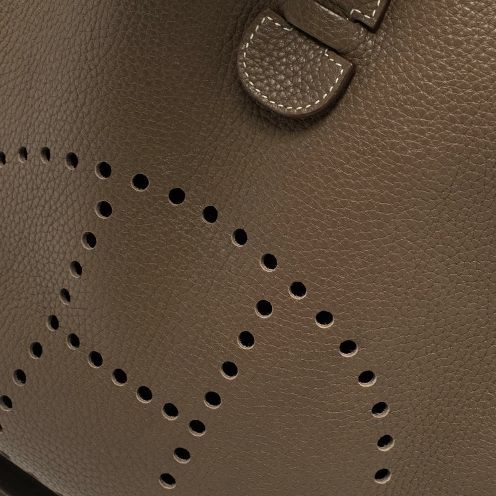 Hermes Etoupe Togo Leather Evelyne III GM Bag For Women 7 Hermes Etoupe Togo Leather Evelyne III GM Bag For Women - Image 5