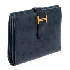 Hermes Bleu Iris Ostrich Bearn Compact Wallet For Women 16 Hermes Bleu Iris Ostrich Bearn Compact Wallet For Women -Deals Hermes Store luxury women hermes used handbags p461268 006