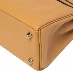 Hermes Curry Swift Leather Gold Plated Kelly Retourne 25 Bag For Women -Deals Hermes Store luxury women hermes used handbags p485307 005