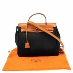 Hermes Noir/Natural Canvas And Leather Herbag PM Bag For Women -Deals Hermes Store luxury women hermes used handbags p486504 010