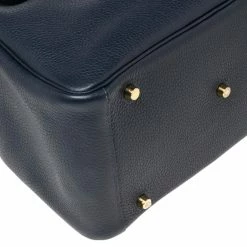 Hermes Blue Nuit Taurillion Clemence Gold Finish Lindy 30 Bag For Women 26 Hermes Blue Nuit Taurillion Clemence Gold Finish Lindy 30 Bag For Women -Deals Hermes Store luxury women hermes used handbags p492323 003