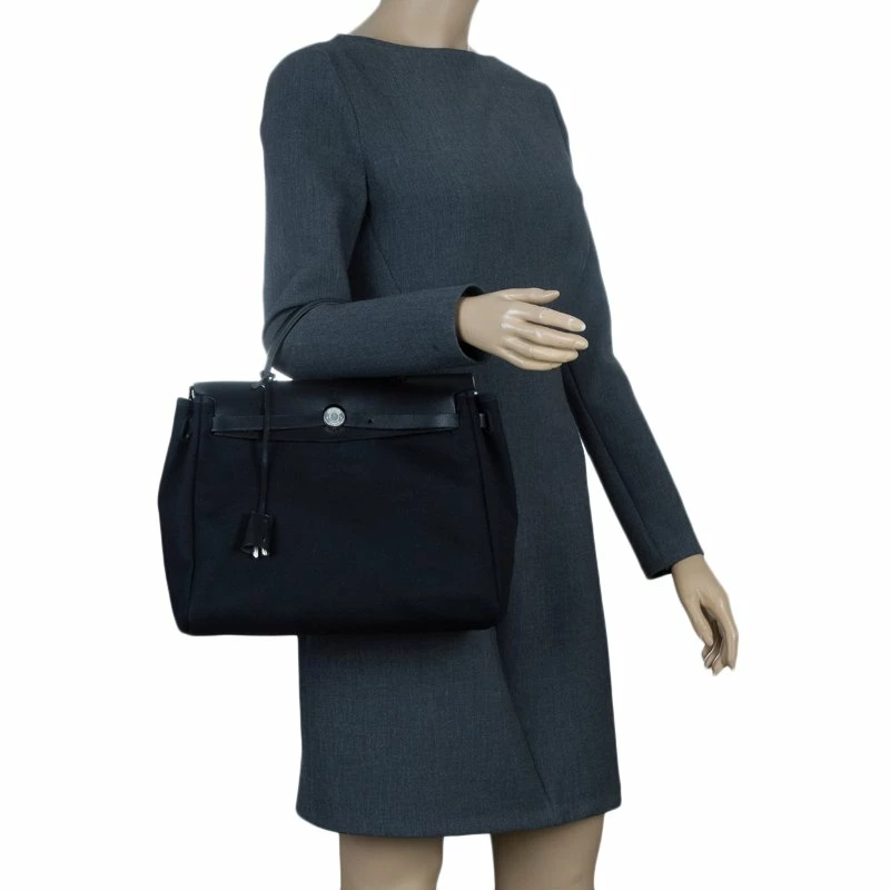 Hermes Beige/Black Canvas And Vache Calfskin Leather 2-in-1 Herbag PM Bag For Women 4 Hermes Beige/Black Canvas And Vache Calfskin Leather 2-in-1 Herbag PM Bag For Women - Image 2