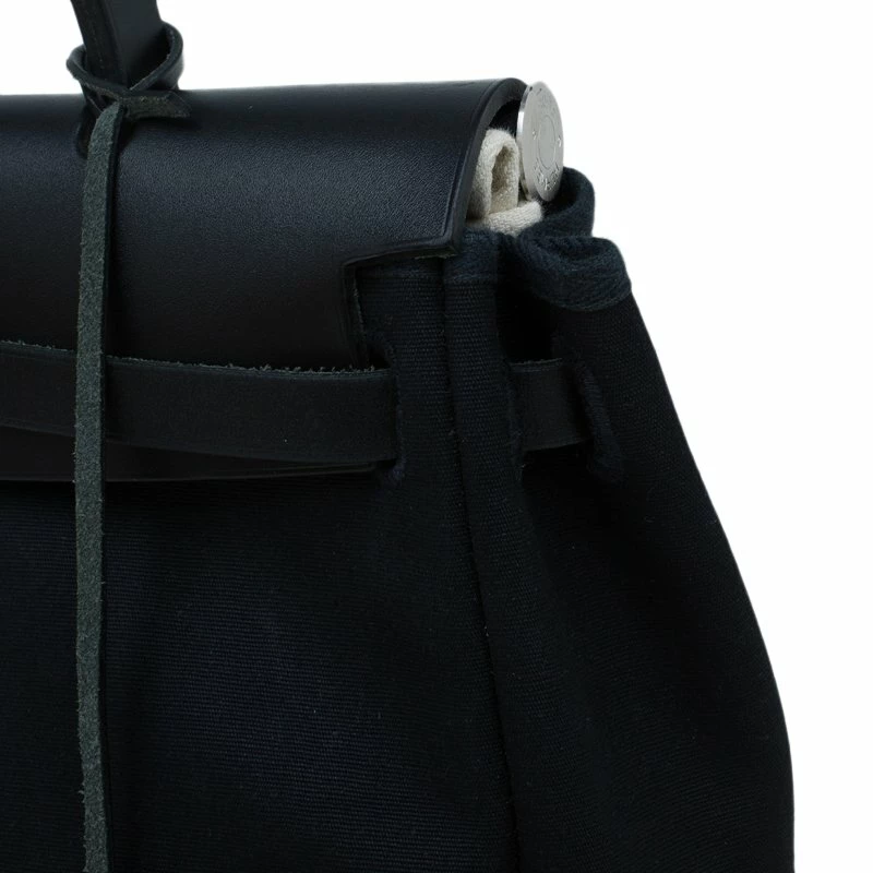 Hermes Beige/Black Canvas And Vache Calfskin Leather 2-in-1 Herbag PM Bag For Women 8 Hermes Beige/Black Canvas And Vache Calfskin Leather 2-in-1 Herbag PM Bag For Women - Image 6