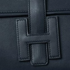 Hermes Hermès Bleu Indigo Swift Leather Elan Jige 29 Clutch For Women -Deals Hermes Store luxury women hermes used handbags p602041 004
