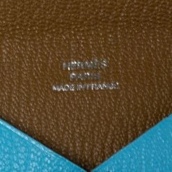 Hermes Celeste/Kraft Chevre Mysore Leather Calvi Verso Card Holder For Women -Deals Hermes Store luxury women hermes used handbags p614886 011